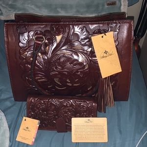 Patricia Nash Vintage Veg Tan Cut Out Tooling Collection